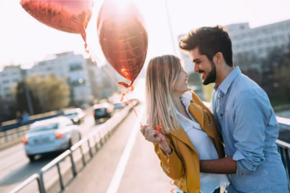 Different ways to date romantically